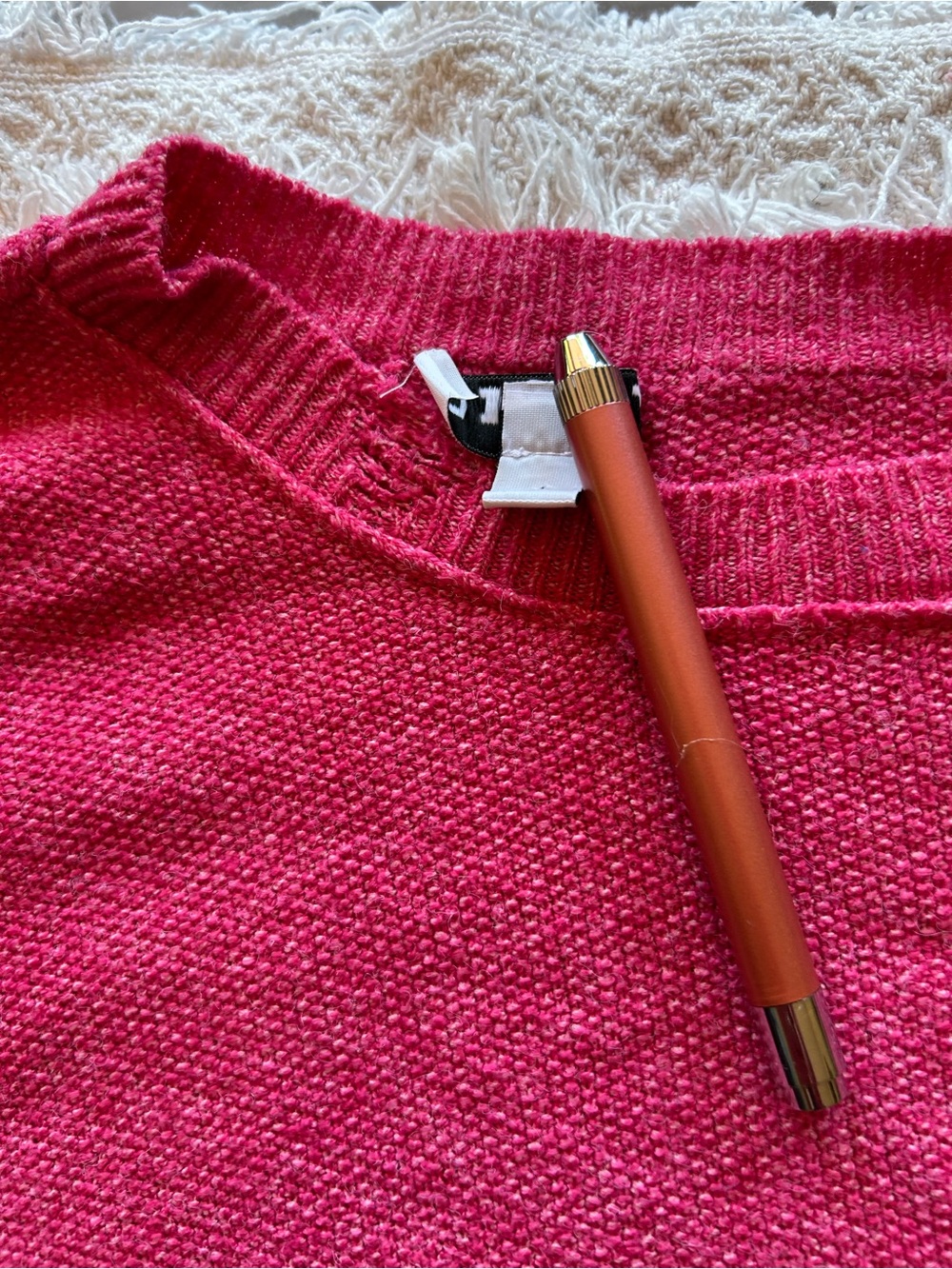 Frayed Jeans Distressed Crewneck Sweater - Women - Picture 4 of 9